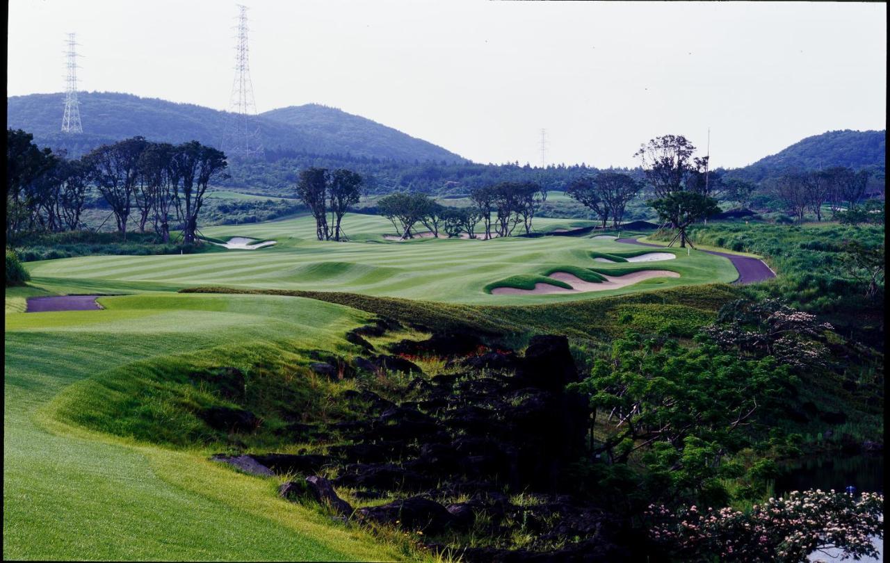 Ardenhill Resort & Golf Jeju Exterior photo