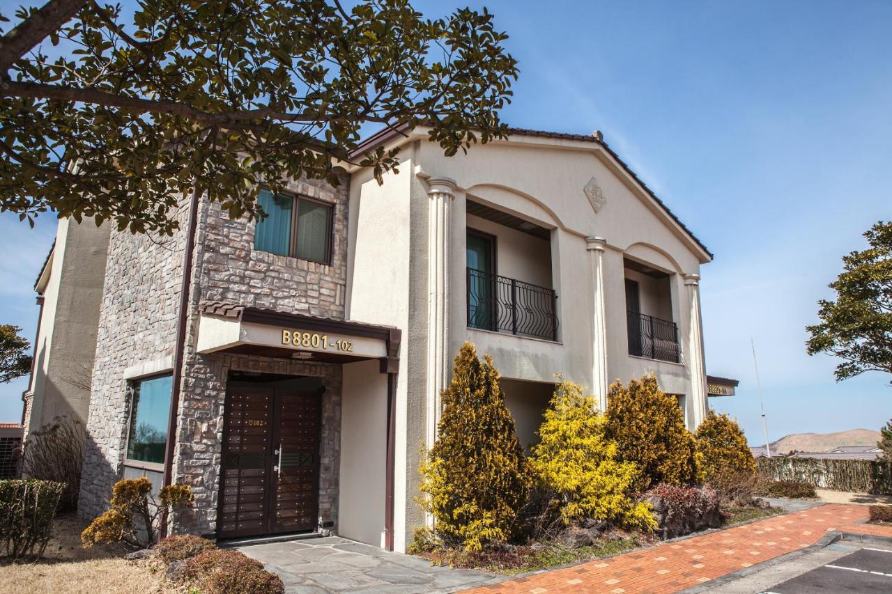 Ardenhill Resort & Golf Jeju Exterior photo